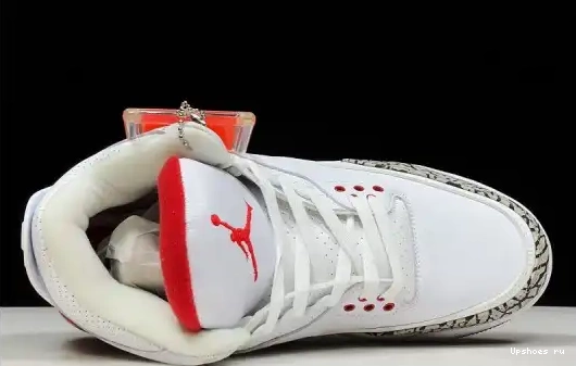 'Katrina' 3 Air 136064-116 Jordan Retro 136064-116 0517
